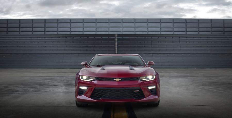  Chevrolet Camaro SS 2016 года  (фото 3 из 8)
